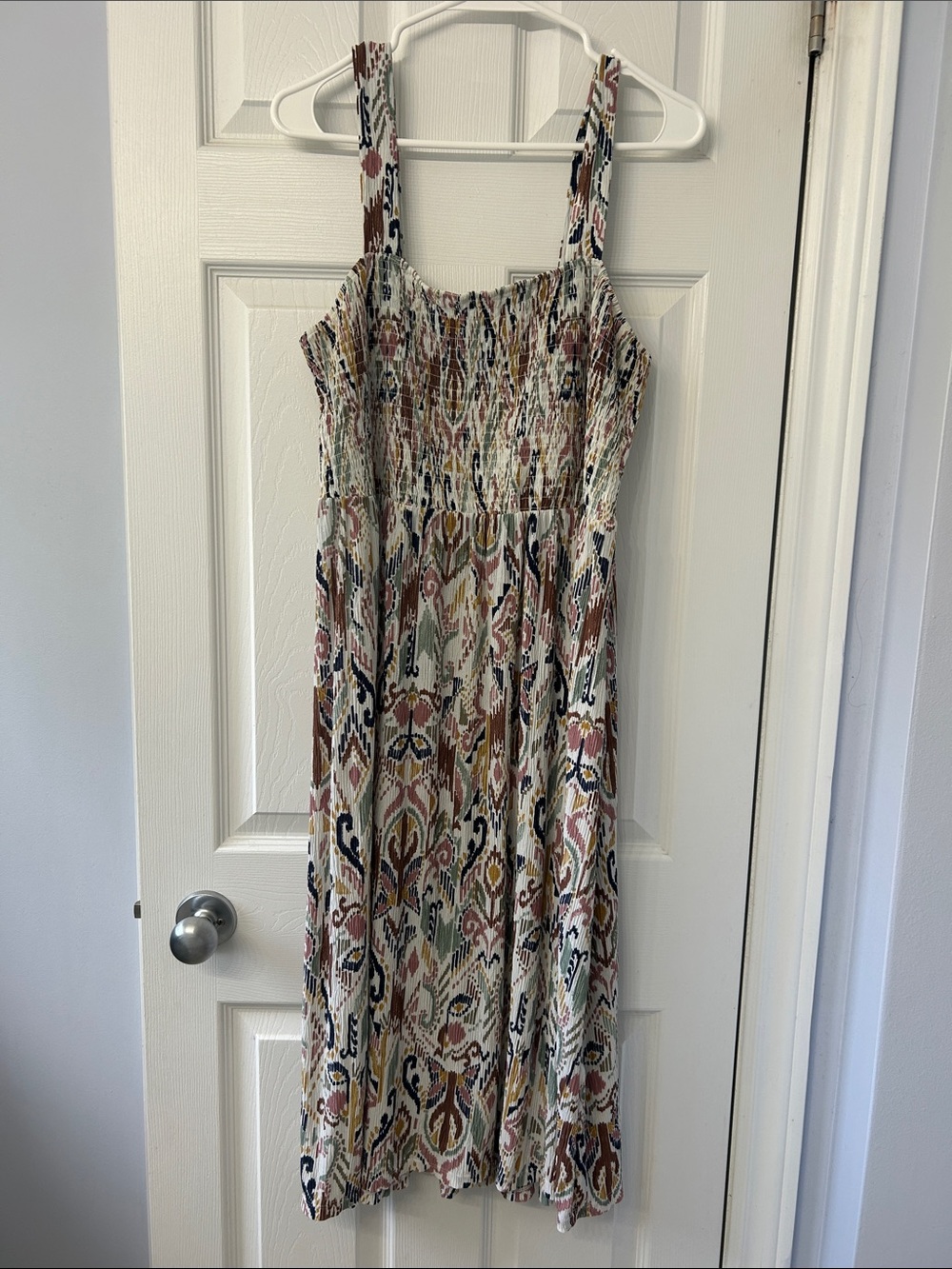 Reitmans Cream Multi-Print Smocked Midi Dress